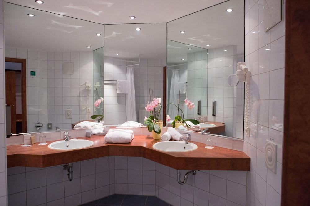 Amedia Frankfurt Russelsheim Trademark Collection By Wyndham 外观 照片
